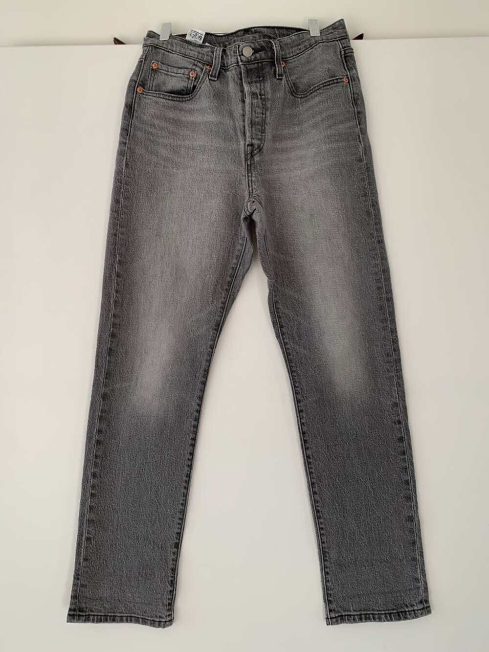 Levi’s Jeans 501 original women’s size 28Wx30L Straight Fit blue